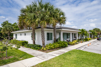 The Commons in Miami Gardens, FL - Building Photo - Primary Photo