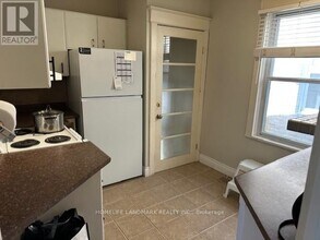 928 Greenwood Ave in Toronto, ON - Building Photo - Building Photo