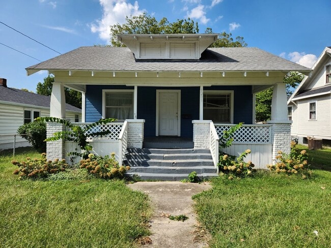 property at 1205 S Kimbrough Ave