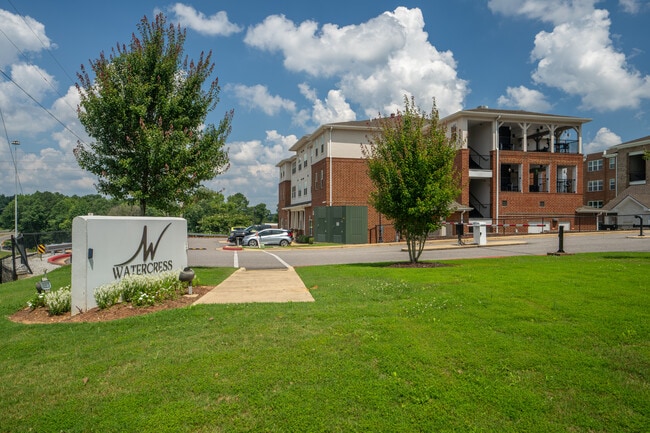 Watercress in Tuscaloosa, AL - Foto de edificio - Building Photo