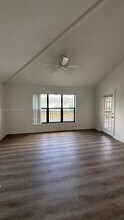 3965 NW 87th Ave, Unit 3965 in Sunrise, FL - Building Photo - Building Photo