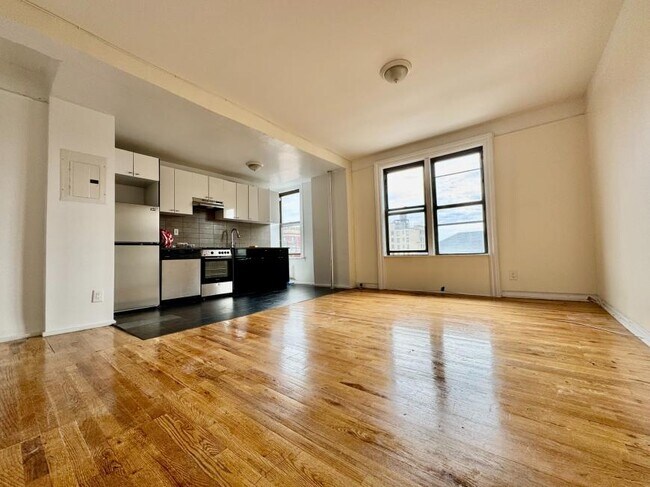 property at 500 W 140th St