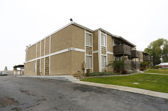 Panorama Pointe in Bakersfield, CA - Building Photo - Building Photo