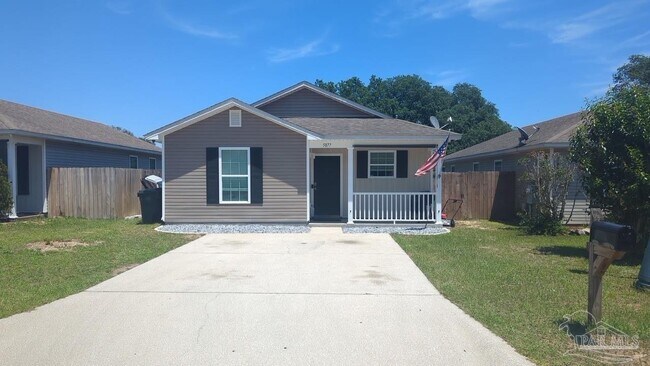 property at 5877 Tryton Cir