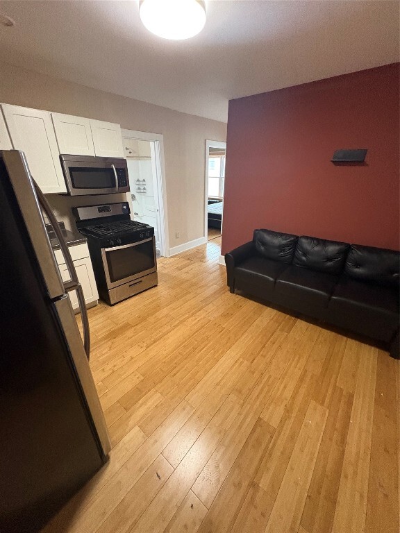 198 Court St in Binghamton, NY - Foto de edificio - Building Photo