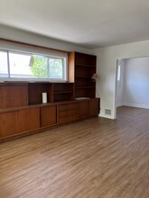 1641 Maltman Ave, Unit A in Los Angeles, CA - Building Photo - Building Photo