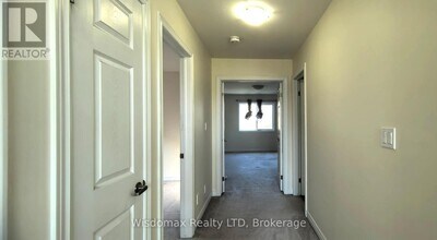 8429 Kelsey Cres in Niagara Falls, ON - Building Photo - Building Photo