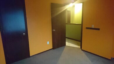 3900 Goshawk Cir in Norman, OK - Building Photo - Building Photo