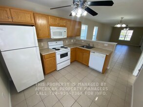 4135 Broadstairs Dr SW in Concord, NC - Foto de edificio - Building Photo