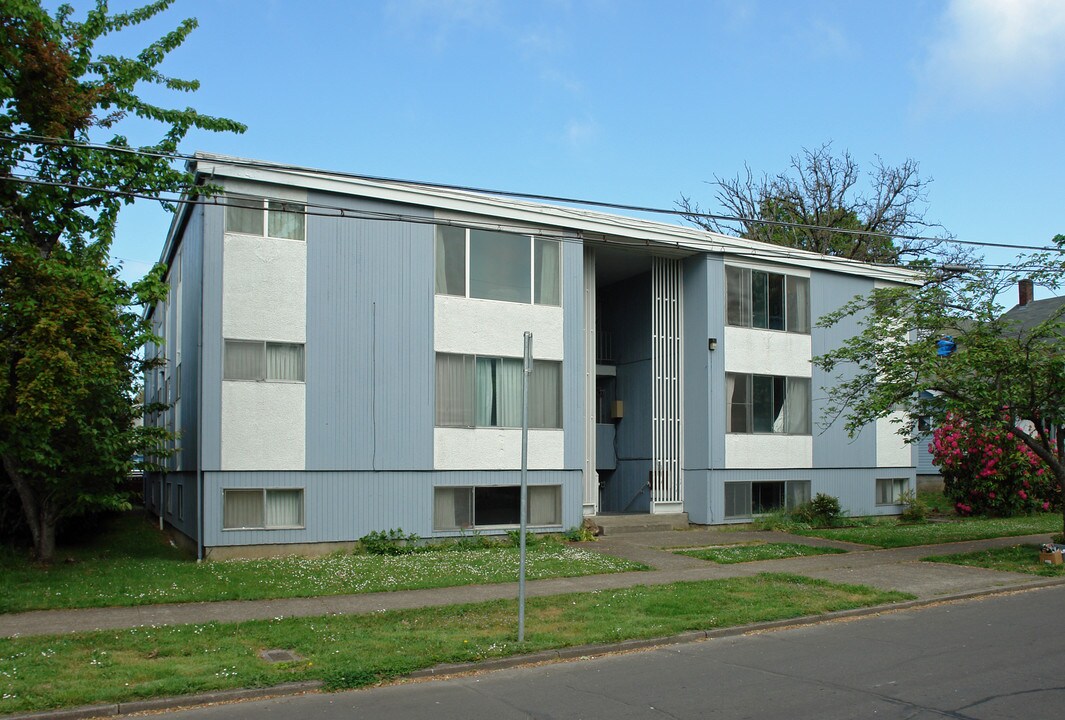 426 NW 11th St in Corvallis, OR - Building Photo