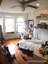 127 Cedar St in Boston, MA - Foto de edificio - Building Photo