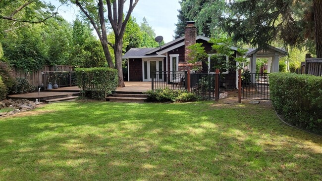 property at 1461 Livorna Rd