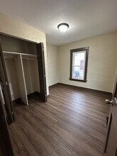 108 W Holmes St in Janesville, WI - Building Photo - Building Photo