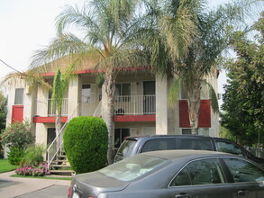 236 S Allen St in San Bernardino, CA - Building Photo - Building Photo