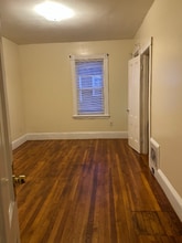 19 Rockwell St, Unit 1 in Boston, MA - Building Photo - Building Photo