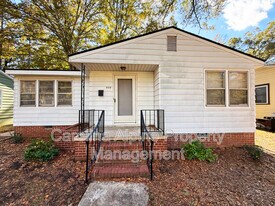 409 S Merritt Ave in Salisbury, NC - Building Photo