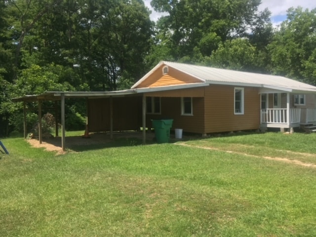 property at 2001 LA-742
