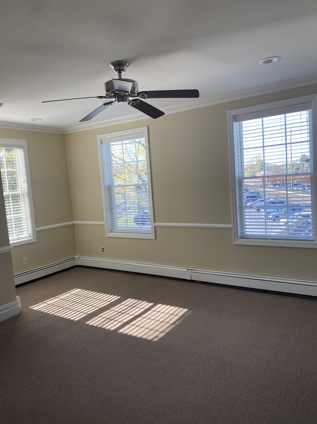 6 Birch Hill Rd, Unit A