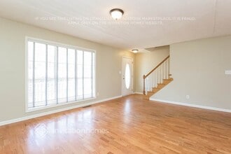 4420 Elmhurst Ln in Cumming, GA - Foto de edificio - Building Photo