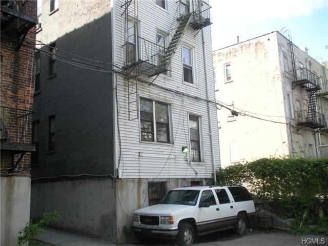 1060 Grant Ave in Bronx, NY - Building Photo - Building Photo