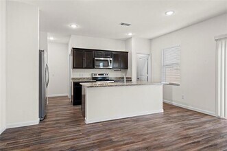 229 Concho River Dr in Glenn Heights, TX - Building Photo - Building Photo