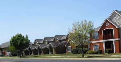 Georgetown Place Apartments in Georgetown, TX - Foto de edificio - Building Photo