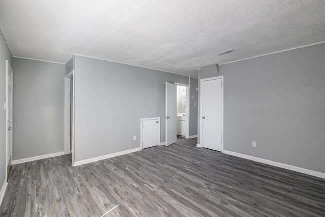 Sherwood Park (new) in North Little Rock, AR - Building Photo - Interior Photo