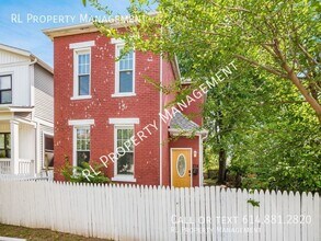 274 S Skidmore St in Columbus, OH - Building Photo - Building Photo