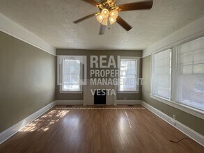 1096 Hillyer Ave in Macon, GA - Building Photo - Building Photo