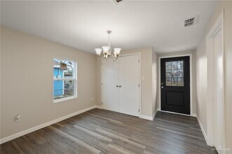 11 N Vermont Ave in Mercedes, TX - Building Photo - Building Photo