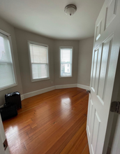 241 Maverick St, Unit 4-bed EASTIE in Boston, MA - Building Photo - Building Photo