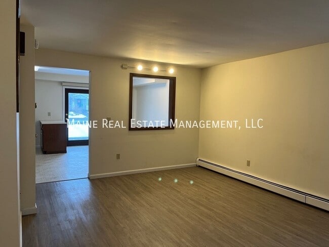 15 Burleigh Rd in Bangor, ME - Building Photo - Building Photo