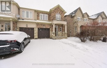 96 Highgate Dr in Hamilton, ON - Building Photo - Building Photo