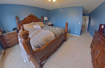 1024 Burton Pl in Manhattan, KS - Building Photo - Building Photo