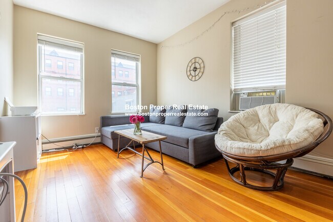 480 Shawmut Ave, Unit 4B in Boston, MA - Building Photo - Building Photo