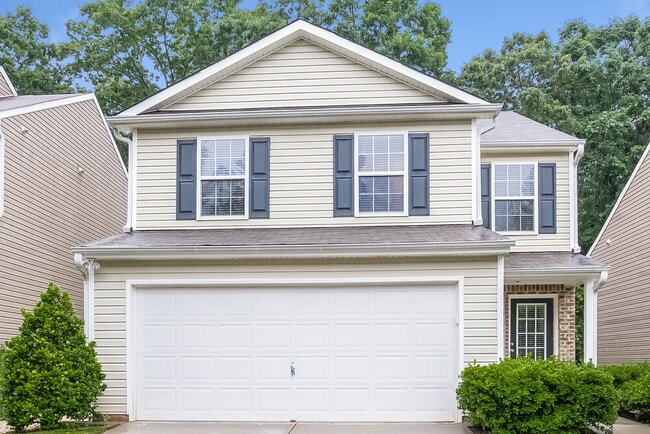property at 2770 Mayfair Dr