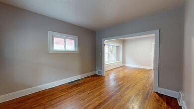 11302 Parkview Ave in Cleveland, OH - Building Photo - Building Photo