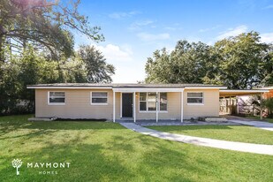 8814 Yeoman Dr in Jacksonville, FL - Building Photo
