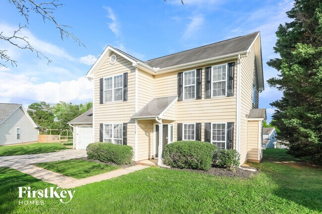 12728 Cumberland Crest Dr in Huntersville, NC - Building Photo - Building Photo