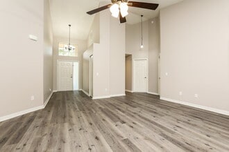 354 Morning Creek Cir in Apopka, FL - Building Photo - Building Photo