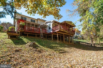 1502 Old Drummer Boy Ln in Fort Washington, MD - Building Photo - Building Photo