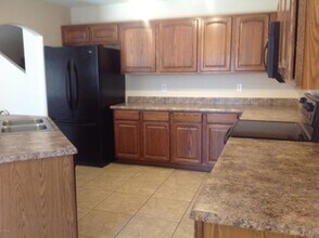 1337 E Stirrup Ln in Queen Creek, AZ - Building Photo - Building Photo