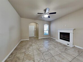 611 Jennie Marie Cir in Ferris, TX - Building Photo - Building Photo