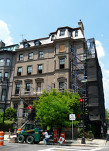 132-134 Beacon St in Boston, MA - Foto de edificio - Building Photo