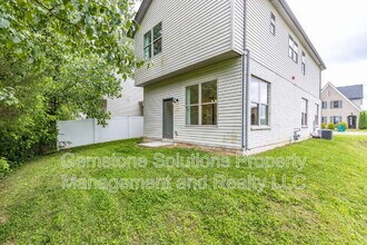 101 Bellagio Villas Dr in Spring Hill, TN - Building Photo - Building Photo
