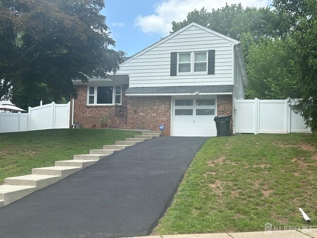 property at 116 Oakland Ave