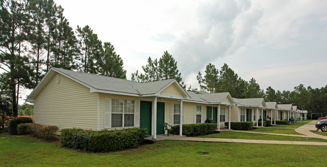 Sawgrass Apartments in Orange Beach, AL - Building Photo - Building Photo