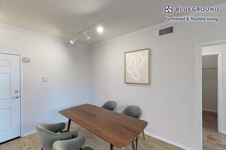 1579 E Jefferson Wy in Simi Valley, CA - Building Photo - Building Photo