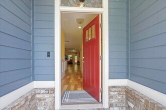 855 Avery Park Dr in Tallahassee, FL - Building Photo - Building Photo
