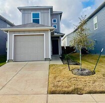 4237 Haflinger Rd in Providence Village, TX - Building Photo